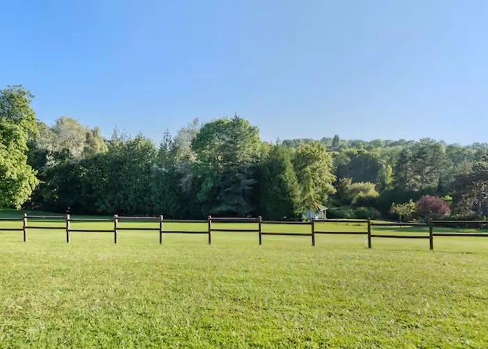 Apartment With View On The Golf Of Houlgate Appartement